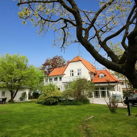 Strandvilla Rheingold - Ferienwohnung Miro Holiday home Goehren (Ruegen)