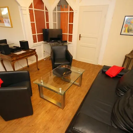 Strandvilla Rheingold - Ferienwohnung Miro * Goehren (Ruegen)