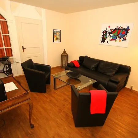 Strandvilla Rheingold - Ferienwohnung Miro * Goehren (Ruegen)