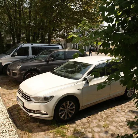 Strandvilla Rheingold - Ferienwohnung Miro Holiday home Goehren (Ruegen)